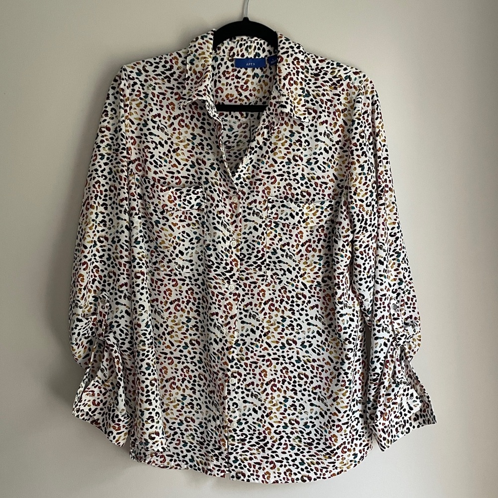 APT 9 Button down 3/4 sleeve blouse